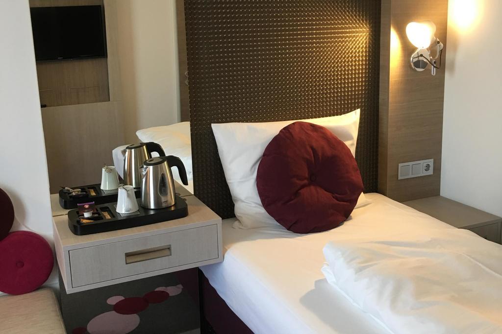 Hotel Smartino Schwabisch Hall Ruang foto